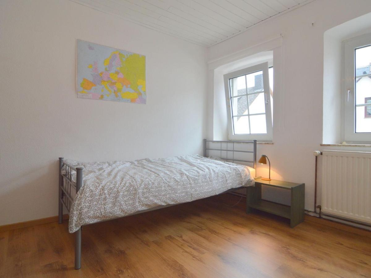 Very Comfortable House With Bathrooms And A Garden Mürlenbach Екстериор снимка