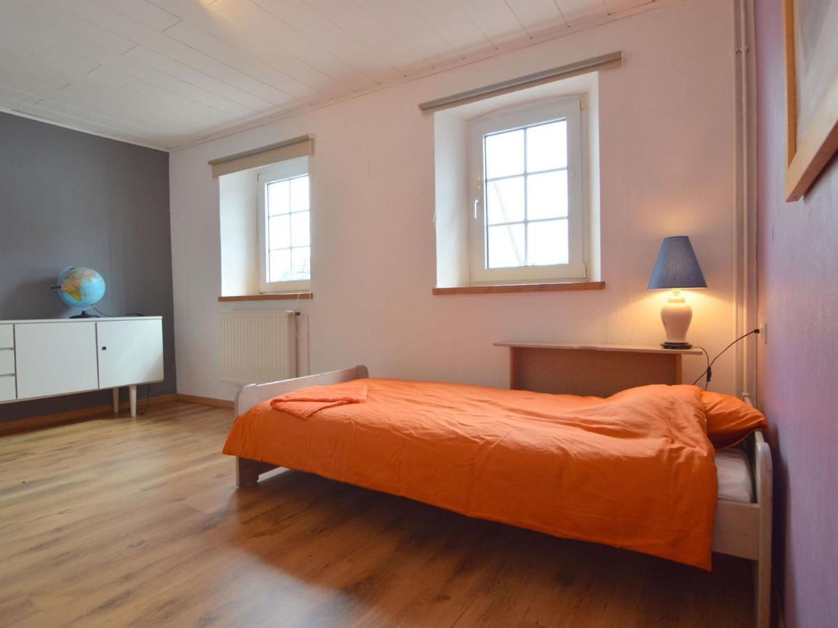 Very Comfortable House With Bathrooms And A Garden Mürlenbach Екстериор снимка